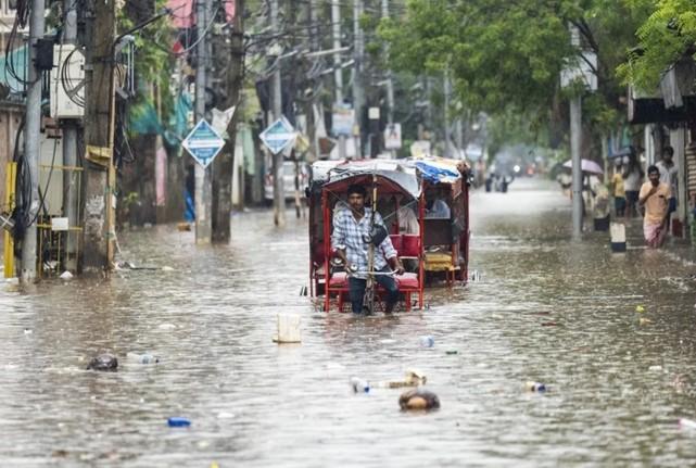 Hujan Deras Landa India Timur Laut, Tewaskan Puluhan Orang dan Picu Longsor