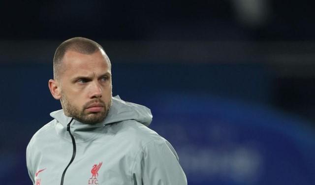 Tinggalkan Liverpool Usai Juara, John Heitinga Kembali ke Ajax sebagai Pelatih Kepala