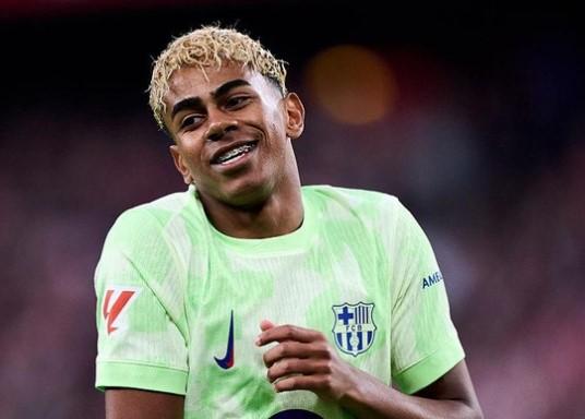 Deco Pastikan Barcelona Lindungi Lamine Yamal dari Tekanan dan Godaan: “Dia Bisa Cetak Sejarah Sendiri”