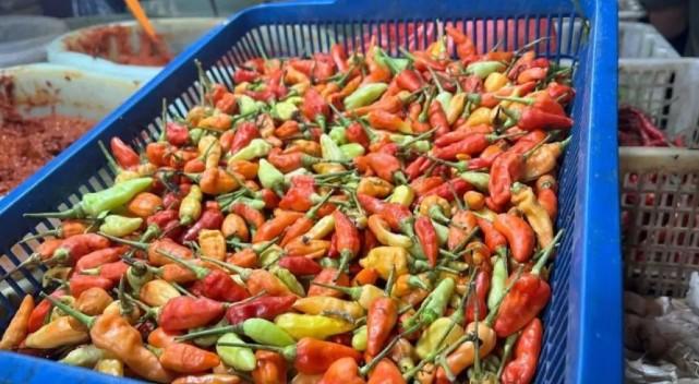 Bapanas catat fluktuasi harga pangan utama nasional per 4 Juni 2025, sebagian komoditas turun