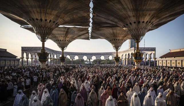 Antusiasme umat Islam warnai pelaksanaan Shalat Idul Adha di Semarang