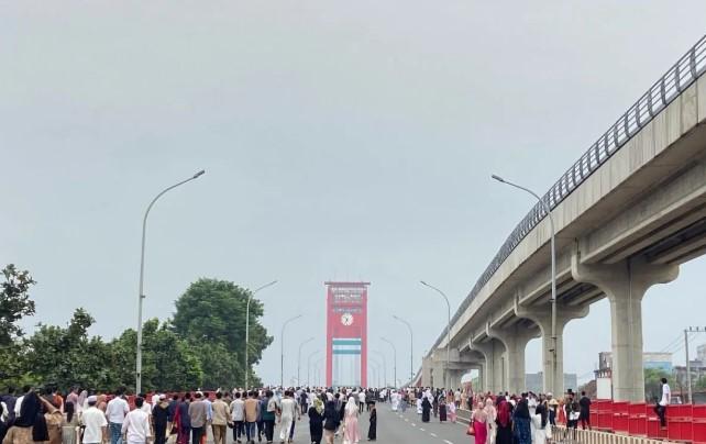 Polisi tutup lalu lintas, Masjid Agung dan Jembatan Ampera jadi pusat ibadah Idul Adha