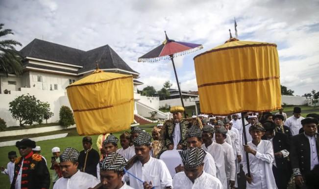 Kabasarang Uci Sambut Idul Adha 1446 H: Tradisi Adat Digelar di Tengah Minimnya Dokumentasi Media