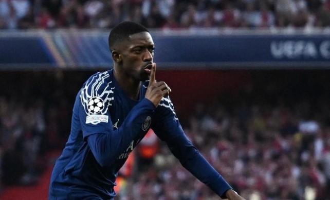 Bek Liverpool Sebut Ousmane Dembele Lebih Layak Raih Penghargaan Tertinggi