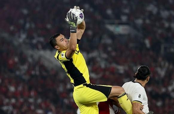 Mantan kiper Sampdoria tampil tenang di bawah mistar, bantu Garuda raih tiga poin penting