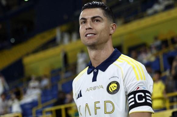 Pemain Muda Al Nassr Ungkap Ronaldo Sering Bahas Klub-Klub Brasil