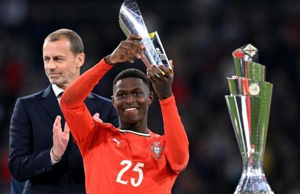 Redam Lamine Yamal, Mendes Antar Portugal Juara dan Raih Gelar keempat Musim Ini