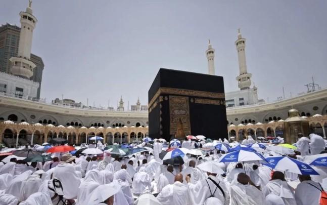 Pangeran Saud bin Mishaal: Haji 2025 Berjalan Lancar dan Aman, Jamaah Jadi Mitra Kesuksesan