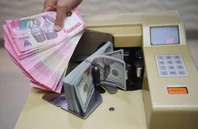 Penguatan 6 Poin Menandai Sentimen Positif di Pasar Valuta Asing
