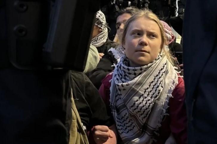 Greta Thunberg Sebut Diculik Pasukan Israel Saat Bawa Bantuan ke Gaza