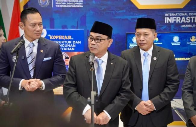 Menkop Budi Arie: Koperasi Bisa Ikut Bangun Tol hingga Energi Terbarukan