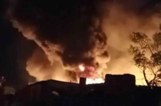 Gudang BBM di Bandarlampung Terbakar Kamis, 11 Mobil Damkar Dikerahkan