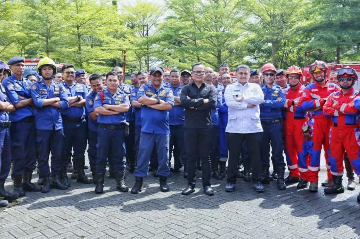 Wamendagri Apresiasi Damkar Makassar dan Dorong Sistem Darurat Satu Atap