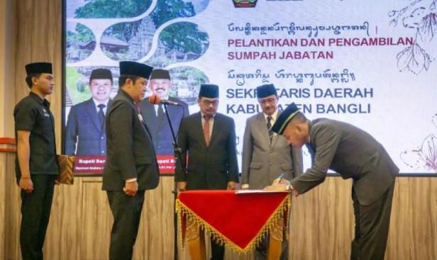 Bupati Bangli Lantik Sekda Definitif Gantikan Penjabat Sebelumnya