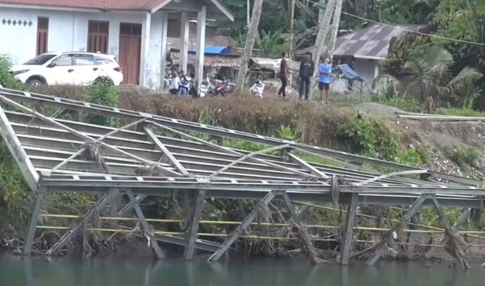 Pulihkan Akses Warga Usai Banjir Bandang, Pemerintah Bangun Jembatan Strategis