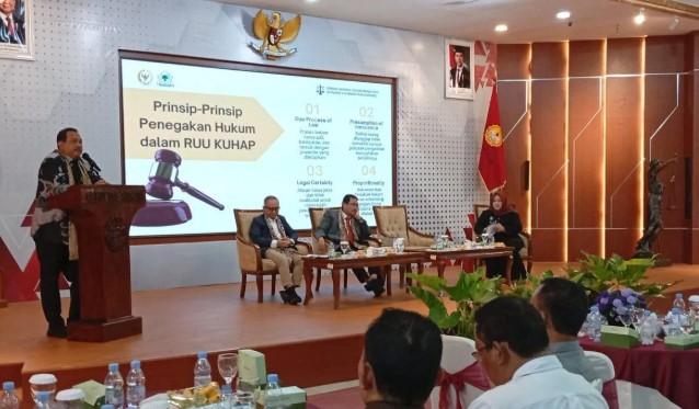 DPR Dorong Revisi KUHAP sebagai Dasar Sistem Peradilan Pidana yang Adil dan Modern