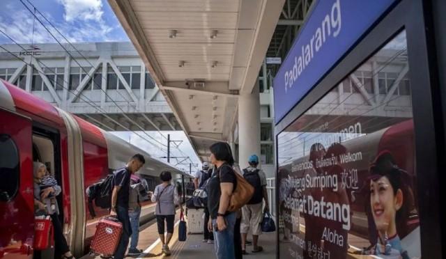Rangkuman Berita Ekonomi 16 Juni 2025: Tarif Murah Whoosh, Rumah Susun Prabowo, dan Respons atas Data Kemiskinan Bank Dunia