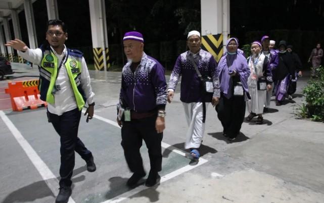 Kemenag Depok Imbau Keluarga Tetap Tenang Usai Pesawat Jamaah Haji Mendarat Darurat karena Ancaman Bom
