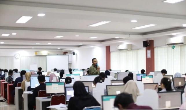 UPNVJ Fasilitasi 1.016 Peserta Ujian SMMPTN Barat 2025 dengan Sistem UTBK Selama Lima Hari