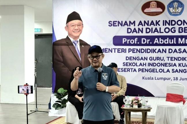 Mendikdasmen Abdul Mu’ti Bagikan Tiga Kunci Anak Indonesia Hebat dalam Kunjungan ke Sekolah Indonesia Kuala Lumpur
