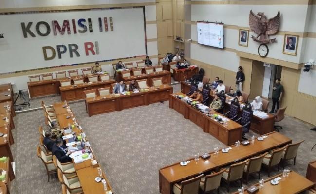 Pakar Hukum Usulkan Definisi Netral Penyidikan dalam Revisi KUHAP untuk Cegah Penyalahgunaan Wewenang