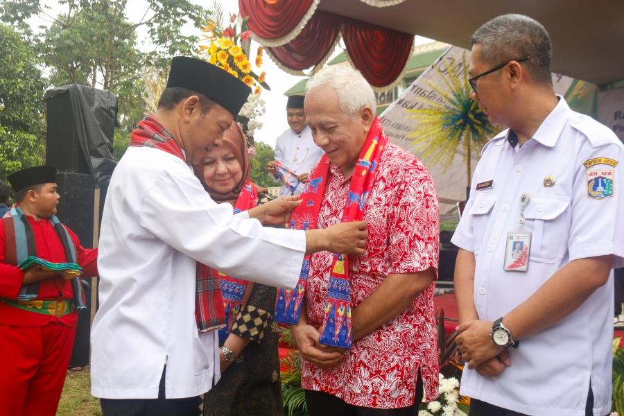 IISIP Jakarta Kampanyekan Sampah Amal Lewat Budaya Betawi