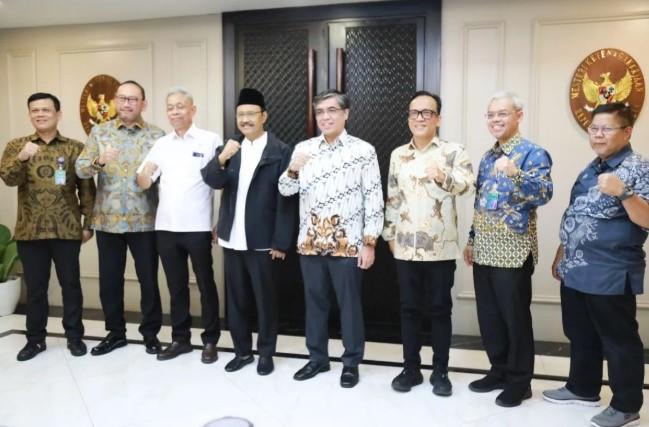 Dukung Sekolah Rakyat Gagasan Presiden, Kemnaker dan Kemensos Sinergi Gunakan BLK untuk Tingkatkan Keterampilan Masyarakat