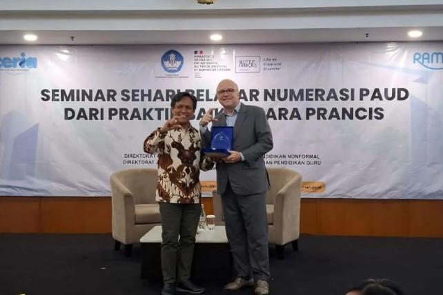 Kerja Sama dengan Prancis, Kemendikdasmen Perkuat Kompetensi Guru PAUD dalam Pembelajaran Numerasi
