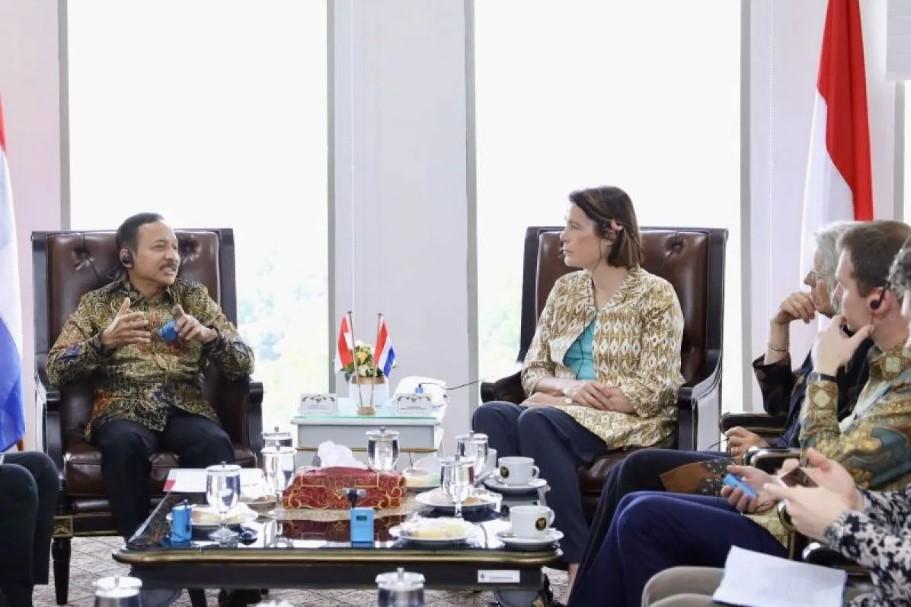 Ketua MK RI Terima Kunjungan Ketua MA Belanda, Bahas Penguatan Peran Lembaga Peradilan Konstitusi
