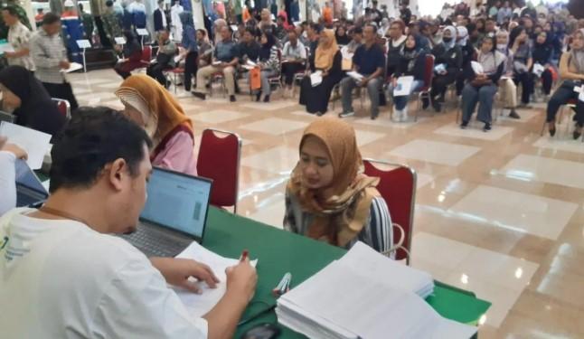 Trubus: Jaminan Sosial Ketenagakerjaan Harus Dioptimalkan Hadapi Lonjakan PHK