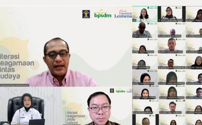 Wamenkum Tekankan ASN Harus Mampu Bangun Dialog Antaragama Lewat Literasi Keagamaan Lintas Budaya