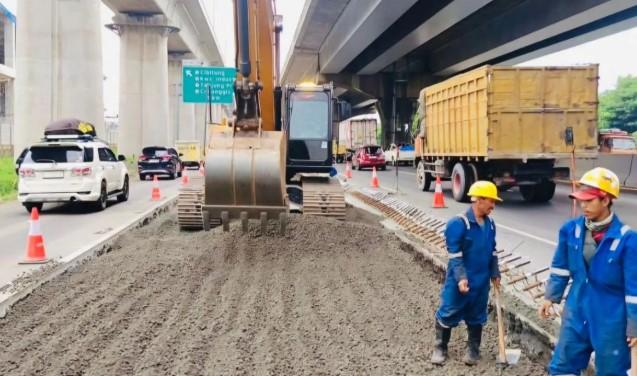 Jasamarga Lakukan Pemeliharaan Tol Jakarta-Cikampek, Lalu Lintas Tetap Beroperasi Normal
