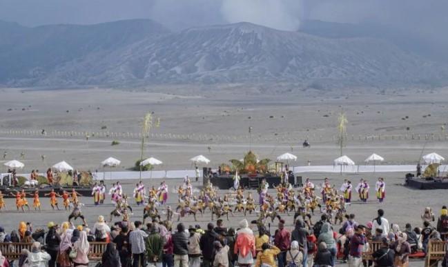 Eksotika Bromo 2025 Hadirkan Festival Budaya Lintas Daerah dan Seruan Pelestarian Alam