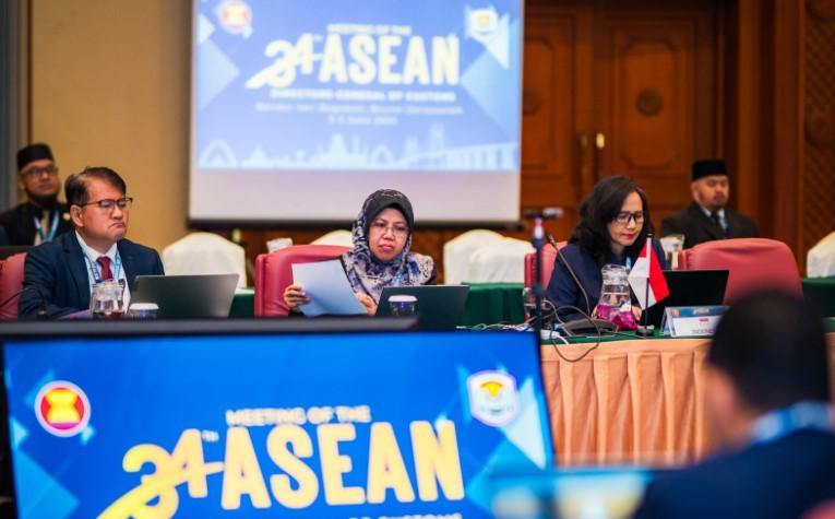 Bea Cukai Tegaskan Peran Strategis Indonesia dalam Pertemuan Direktur Jenderal se-ASEAN ke-34 di Brunei Darussalam