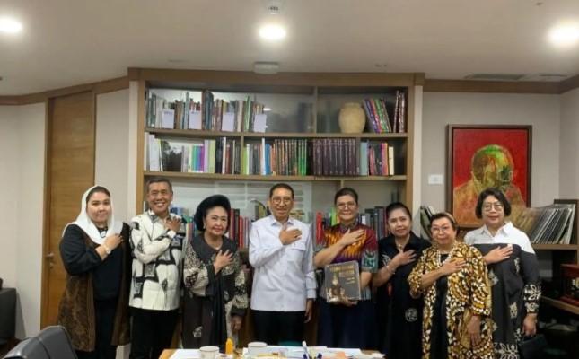 Menteri Kebudayaan Dukung Pagelaran Tutur Puan, Angkat Peran Perempuan dan Bantu Seniman Daerah