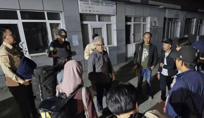 Kemlu Imbau WNI di Timur Tengah Waspada, 97 Orang Sudah Dievakuasi dari Iran