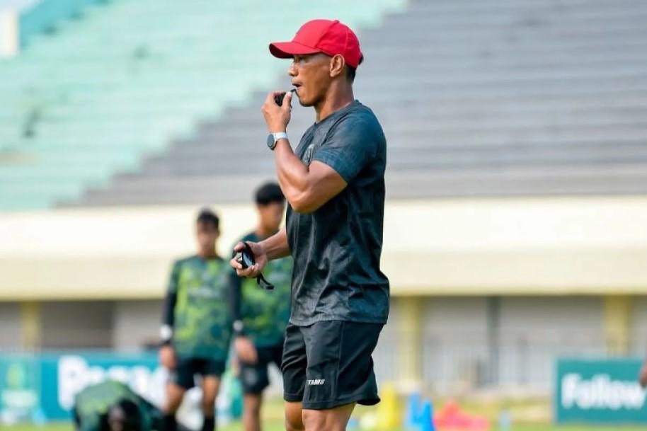Zulkifli Syukur Resmi Jadi Asisten Pelatih Timnas U-23 untuk Piala AFF 2025