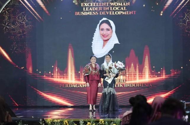 Wamendag Dyah Roro Esti Raih Kartini Awards 2025 atas Dedikasi dalam Pengembangan Bisnis Lokal