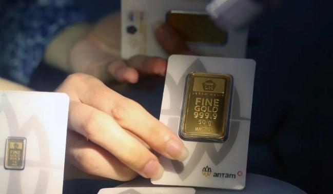 Harga Emas Antam Turun Rp17.000 Jadi Rp1.907.000 per Gram pada 27 Juni 2025
