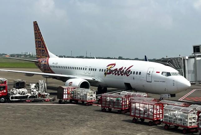 Cuaca Buruk Paksa Pesawat Batik Air Putar Balik ke Soetta Sebelum Akhirnya Mendarat Aman di Silampari