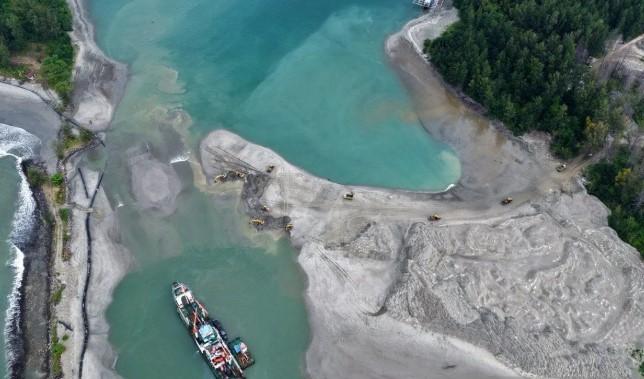 Pelabuhan Pulau Baai Bengkulu Ditargetkan Kembali Beroperasi Awal Juli 2025