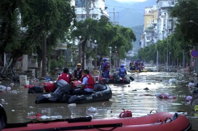 Banjir Besar di Rongjiang Picu Status Darurat Tertinggi, Puluhan Ribu Warga Dievakuasi