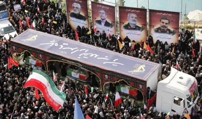 Iran Gelar Pemakaman Kenegaraan untuk Komandan dan Ilmuwan yang Gugur dalam Konflik dengan Israel