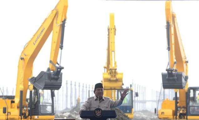 Prabowo Tegaskan Indonesia Kawasan Damai di Tengah Konflik Dunia Saat Resmikan Proyek Baterai Listrik Terbesar
