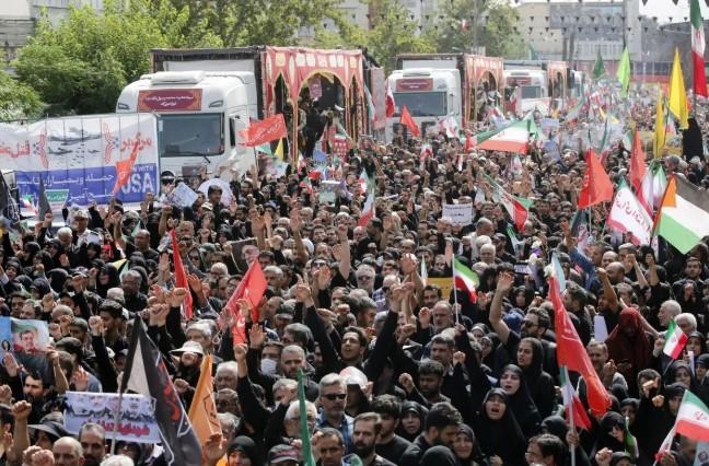 Iran Gelar Pemakaman Kenegaraan untuk Komandan Militer dan Ilmuwan Nuklir yang Tewas dalam Konflik dengan Israel