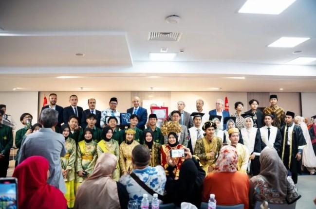 Hadiri Wisuda Universitas Zaitunah, Dubes RI Tekankan Nasionalisme dan Perkuat Diplomasi Pendidikan Indonesia–Tunisia
