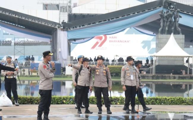 5.888 Personel Gabungan Dikerahkan Amankan HUT ke-79 Bhayangkara di Monas, Puluhan Ribu Masyarakat Diperkirakan Hadir