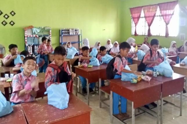 26.723 Murid di Batam Telah Terima Makan Bergizi Gratis, Program Tetap Berjalan Saat Libur Sekolah