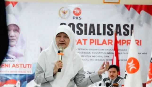 Reni Astuti Ajak Generasi Muda Perkuat Jati Diri Kebangsaan Menuju Indonesia Emas 2045