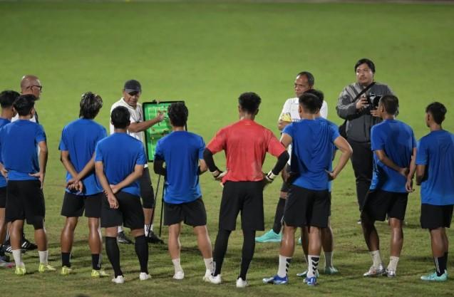 Rahmad Darmawan Targetkan Liga Indonesia All Star Tembus Tiga Laga di Piala Presiden 2025